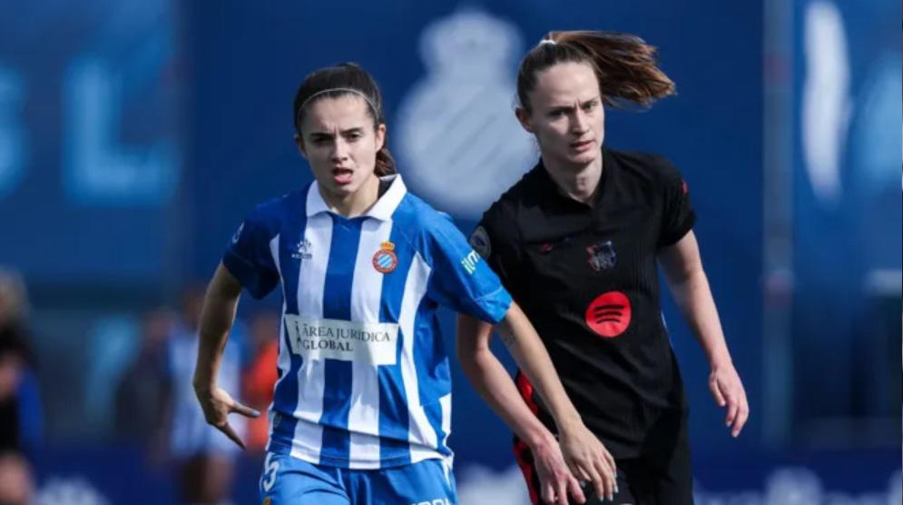 Le tocó las partes íntimas en pleno juego y es condenada: “optó por no reaccionar airadamente, es inaceptable”