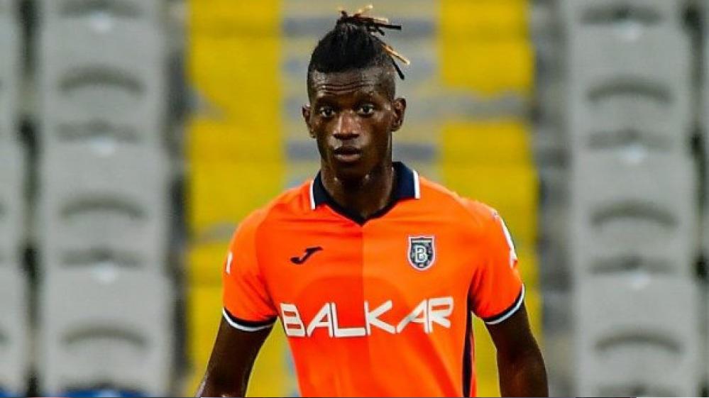 Ex Barcelona se convierte en la gran estafa del fútbol moderno: puso a jugar a su hermano gemelo y así responde