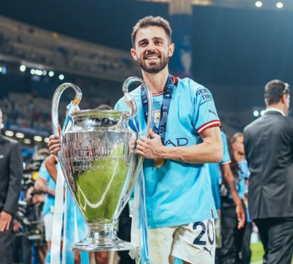Xavi lo pone en el mercado: el gran sacrificado para fichar a Bernardo Silva en Barcelona