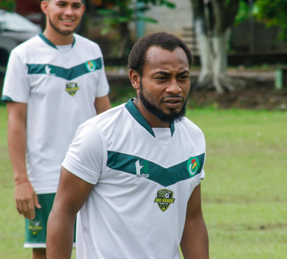 20 futbolistas que creíste retirados, pero jugarán en la Liga de Ascenso de Honduras en esta temporada