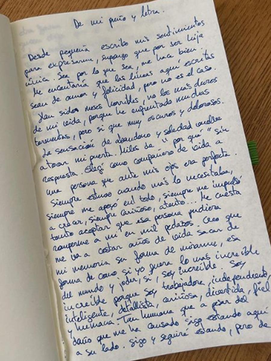 “Lo amo y lo amaré siempre, quien diga que el amor se olvida se está autoengañando o no amó de verdad. Pero me amo, me respeto y me valoro mucho más yo a mí misma”, escribió Joana en la carta a puño y letra.