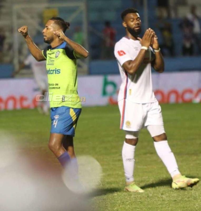 Allan Cárcamo fue titular en la victoria del Olancho FC visitando a Olimpia (1-0) en Tegucigalpa.