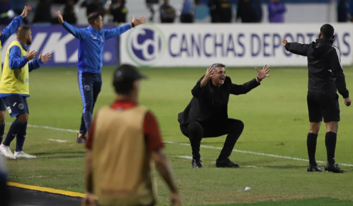 Diego Vázquez reaparece tras la final contra el Olimpia “La mano de