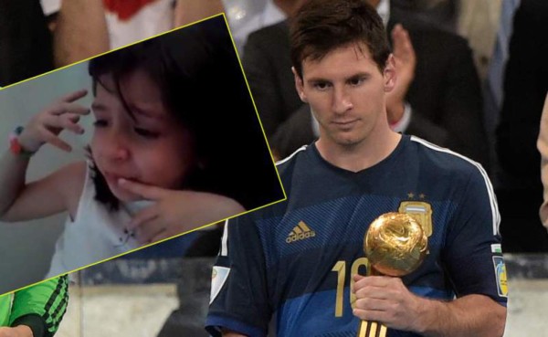 Niña llora por balón de oro a Messi