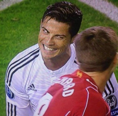 El gesto de Cristiano Ronaldo a Steven Gerrard