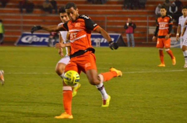 Narrador en partido de Correcaminos: 'Qué demonio es Hernández en el área'