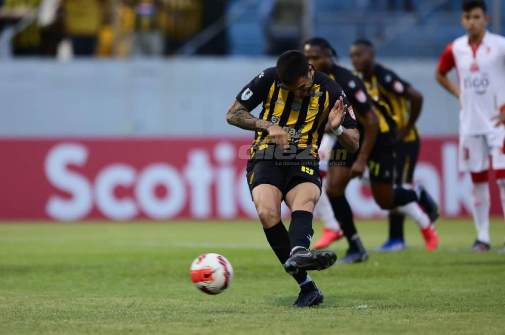 Real Espaa's Victory Against Real Astelli Was Won Minute By Minute For The Preliminary Round Of The Concacaf League.