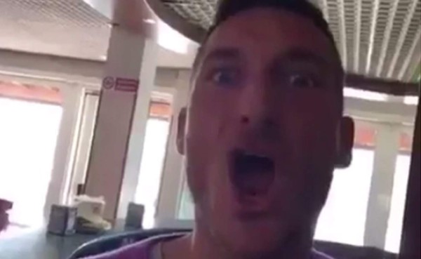 VIDEO: Francesco Totti imita grito de Cristiano Ronaldo